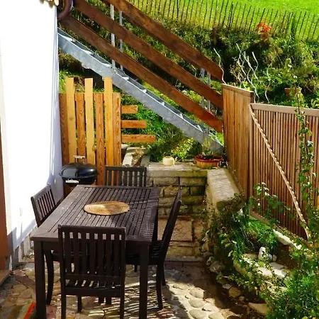 Sonnenwald Apartment *